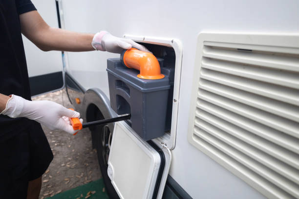 Portable Toilet Options We Offer in Gaylord, MI